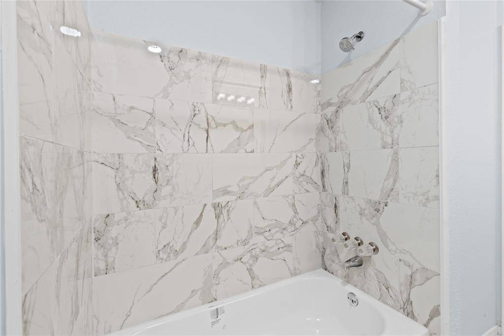 Newly remodeled tub/shower