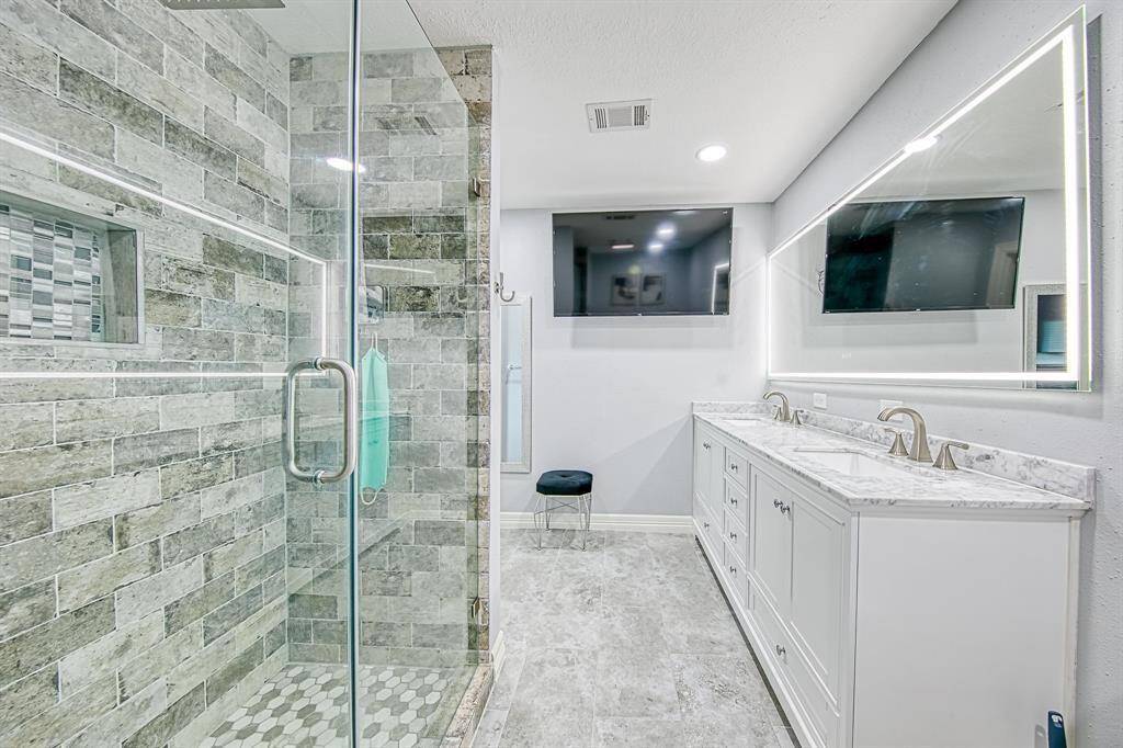 Rain showerhead