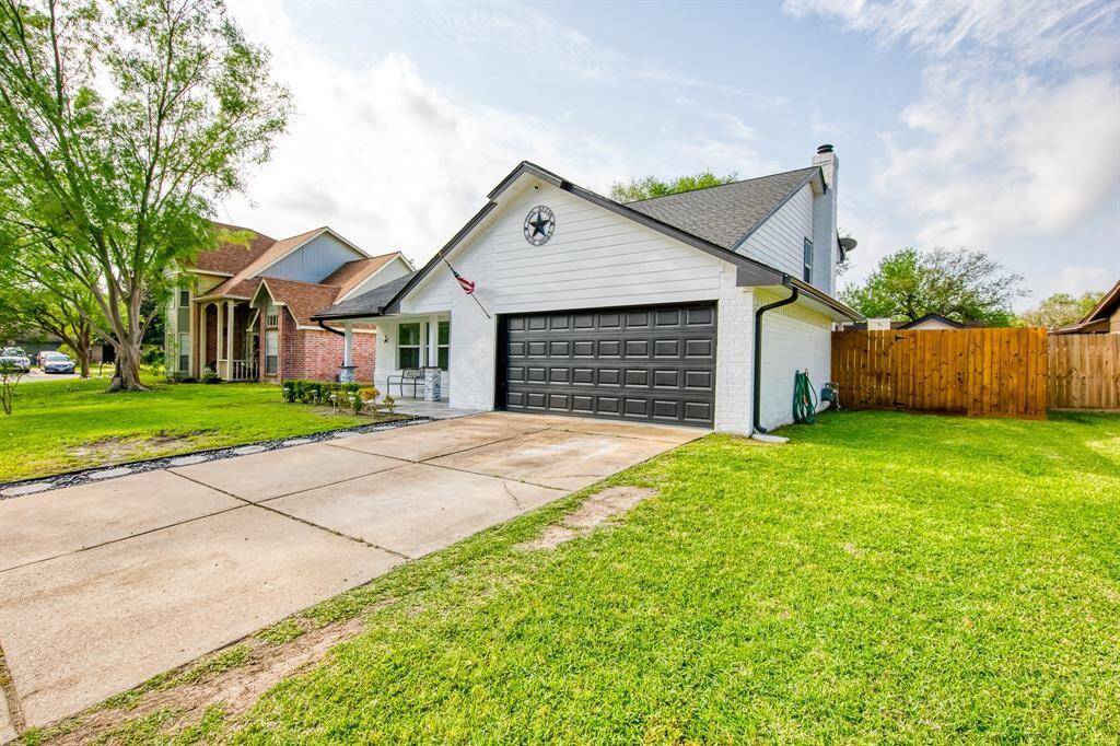 Meticulously updated & cared for!