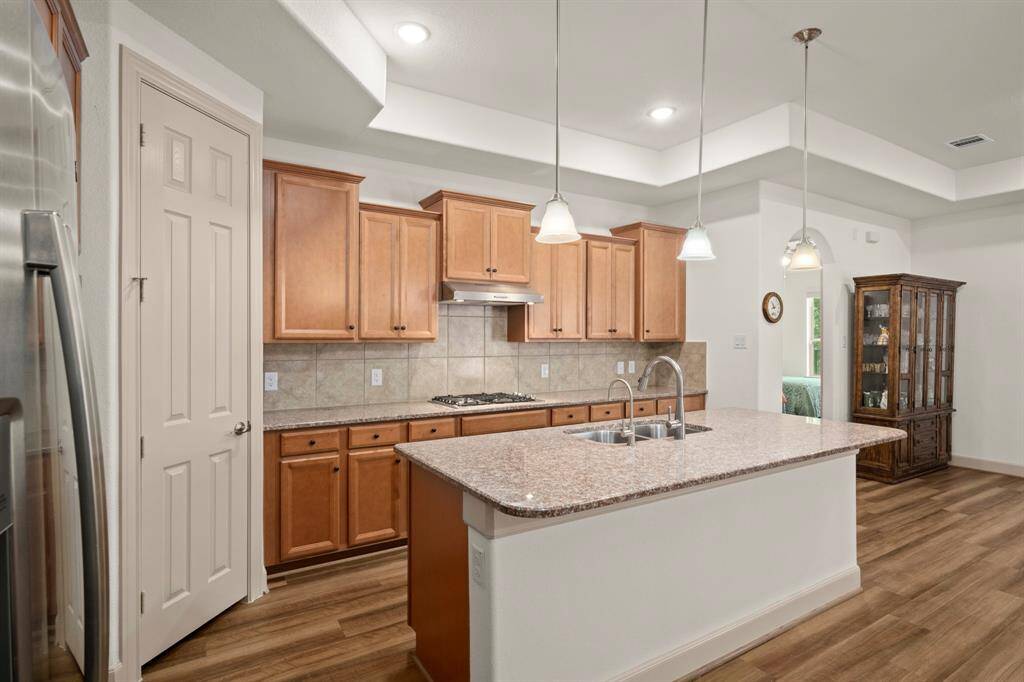 Open kitchen