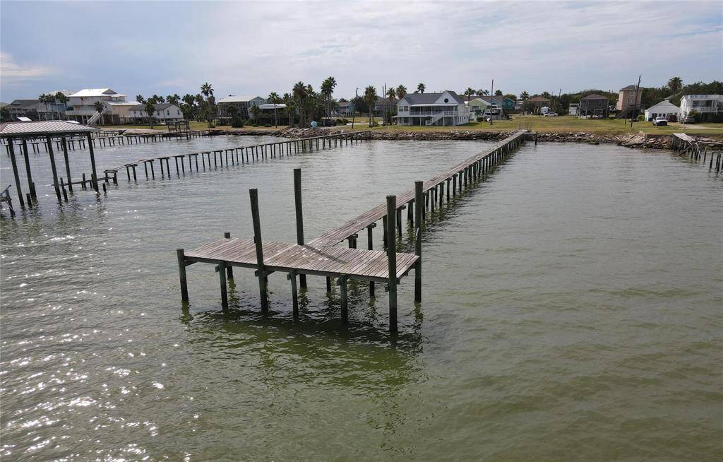 Pier