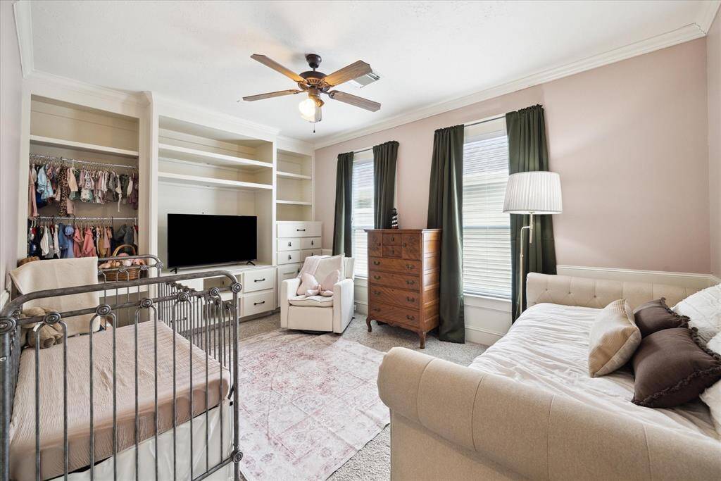 3rd bedroom located on the 3rd floor. Carpet was updated this year.