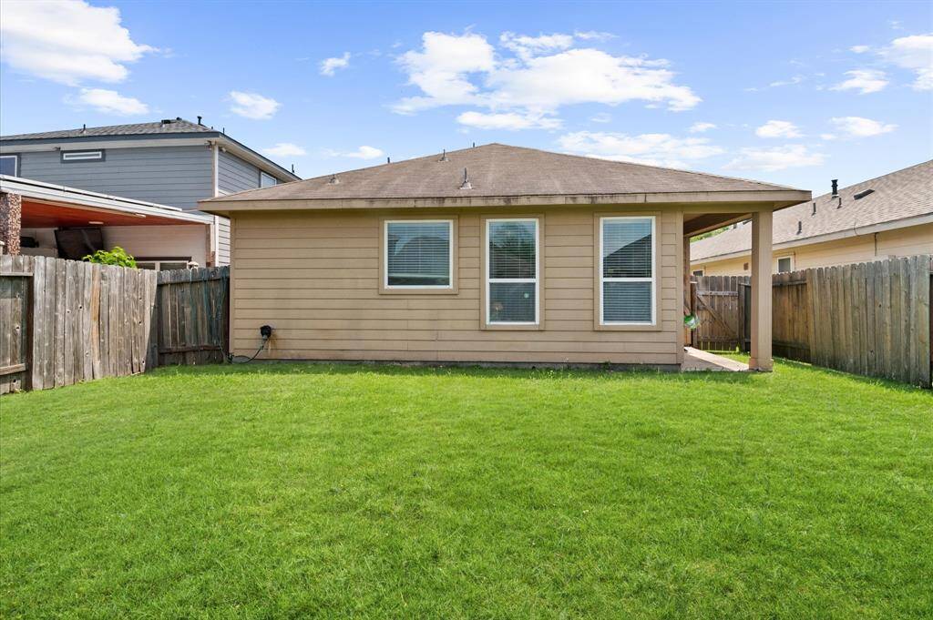 Backyard Rear View!