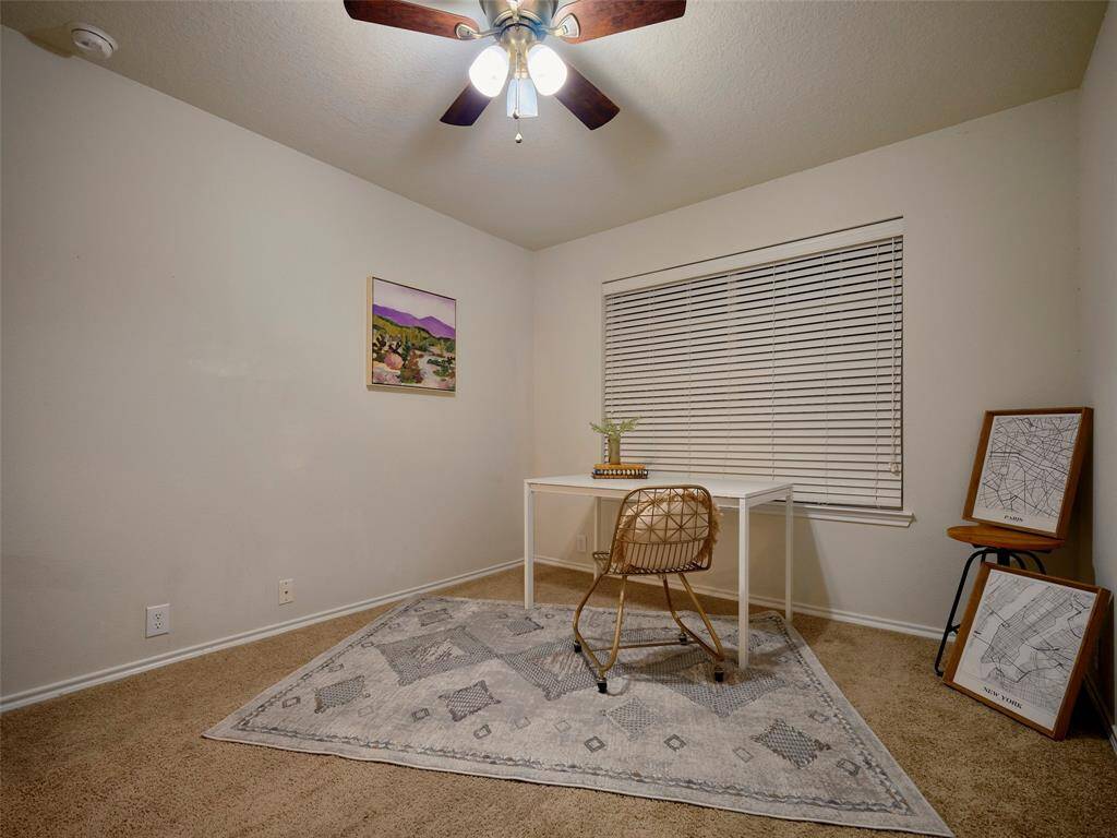 Secondary Bedroom or Office - your choice!