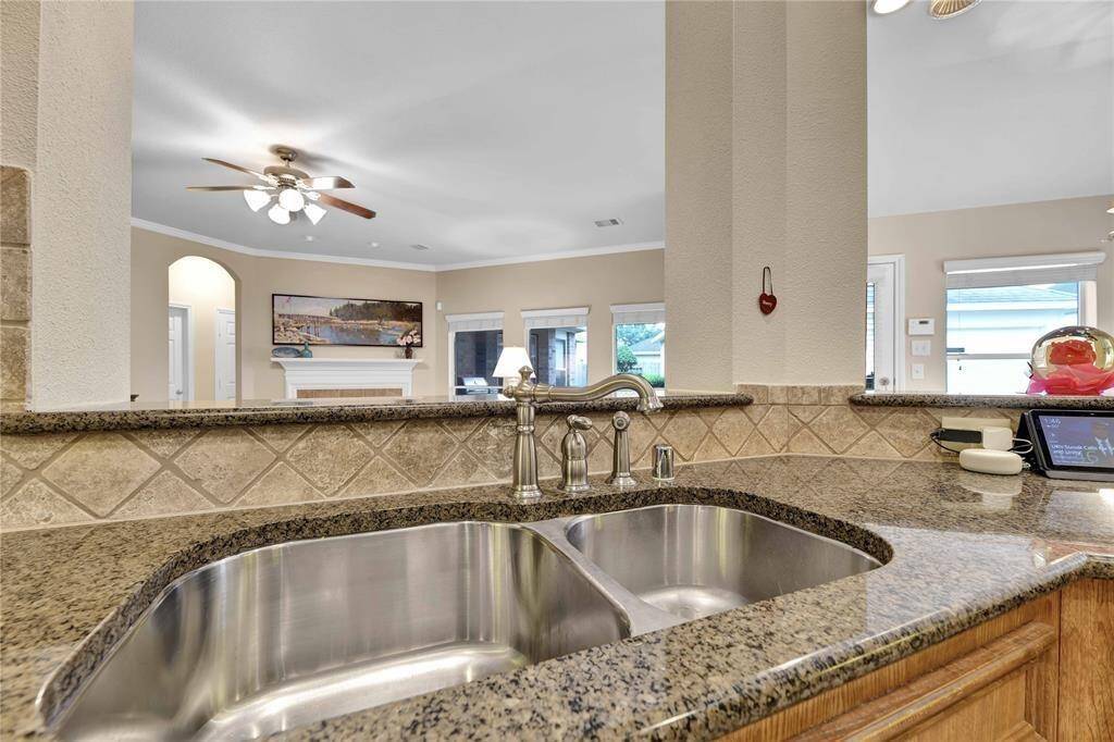 Kitchen sink