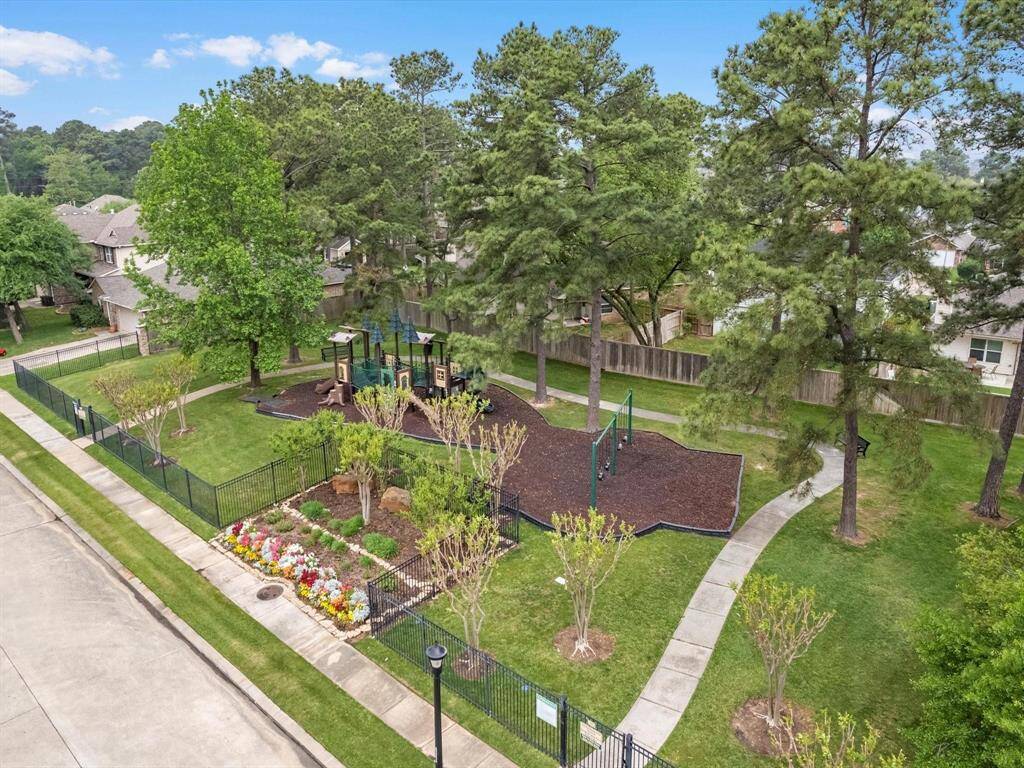 Newer Back Park in VOIT - This home nestled 1-block from this gated park.
