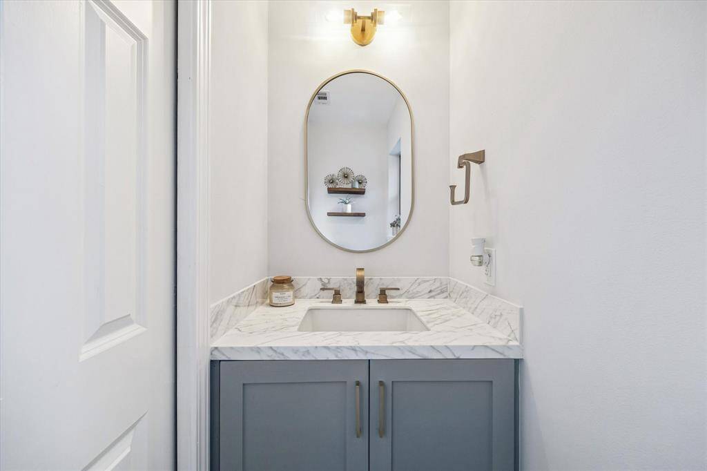 Powder Room