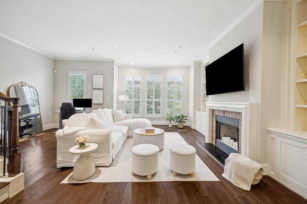 Here is the view from the dining room, looking into this generously sized living room.