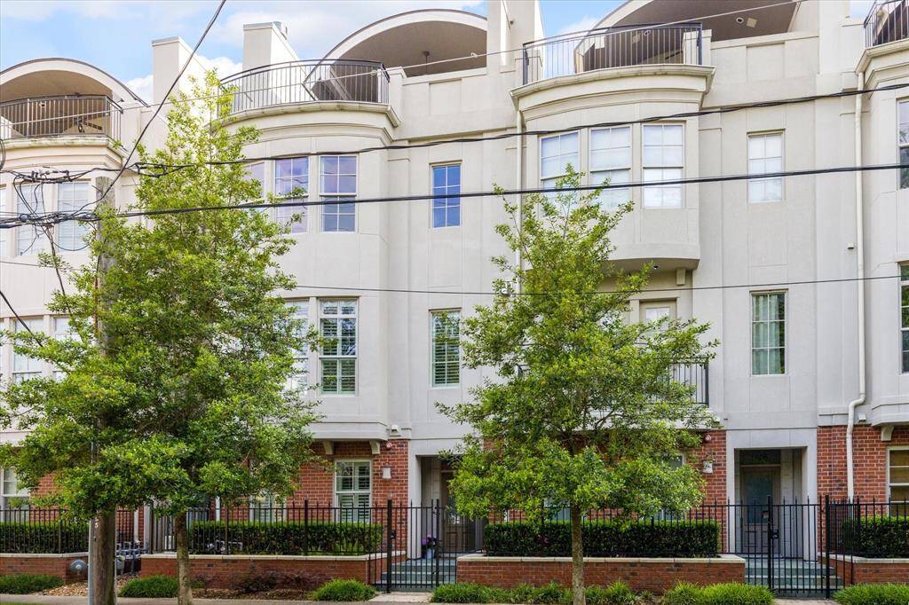Classic and modern elements combine in this elegant townhome.