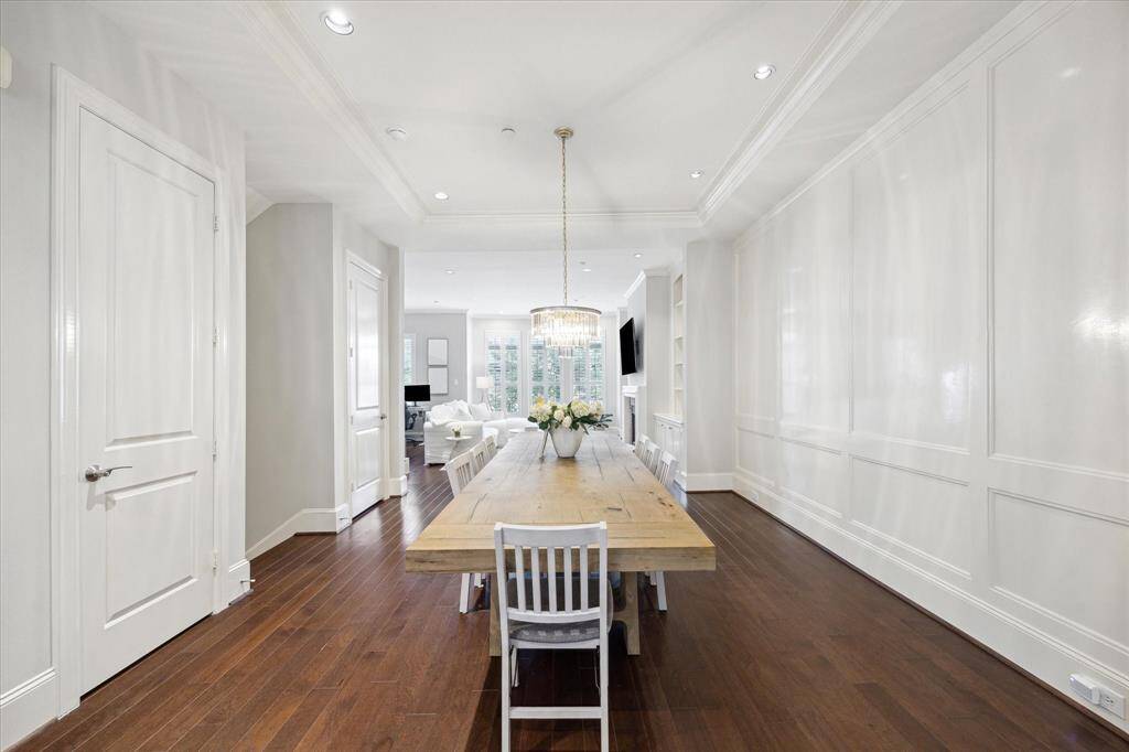 Here you can see the open floor plan in all its glory.  The home has been so meticulously cared for.  The current owners have never worn outdoor shoes beyond the ground floor foyer.