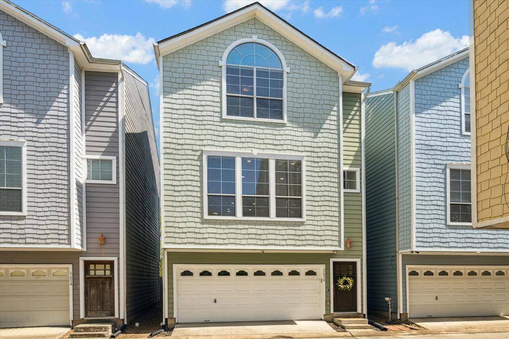 Welcome home to 1616 W 13th!