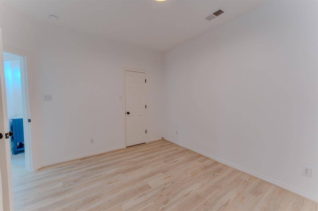 Downstairs full bedroom #2