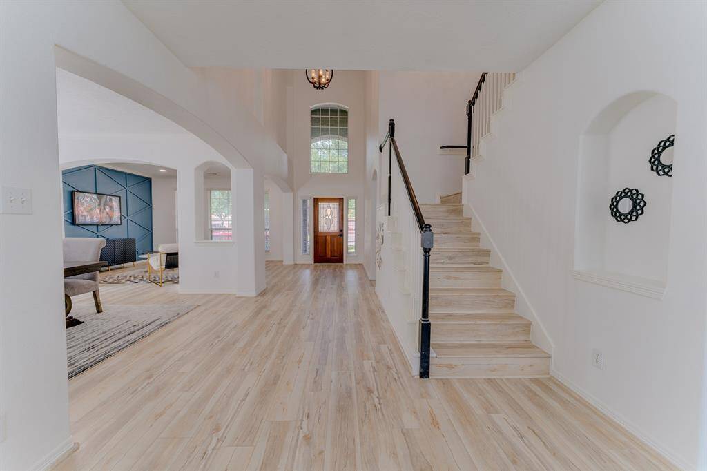Entry way