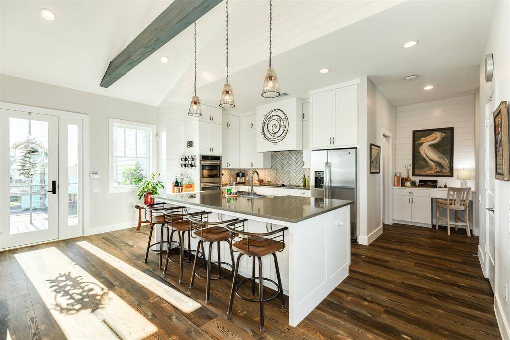 Who would want to be in your own dream chef's kitchen.