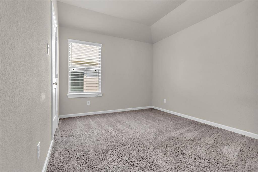 2nd bedroom located upstairs.