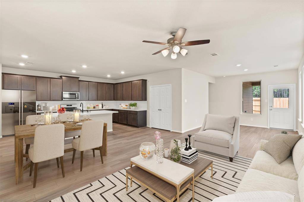 Note: Sample product photo. Actual exterior and interior selections may vary by homesite. Photo may be virtually staged