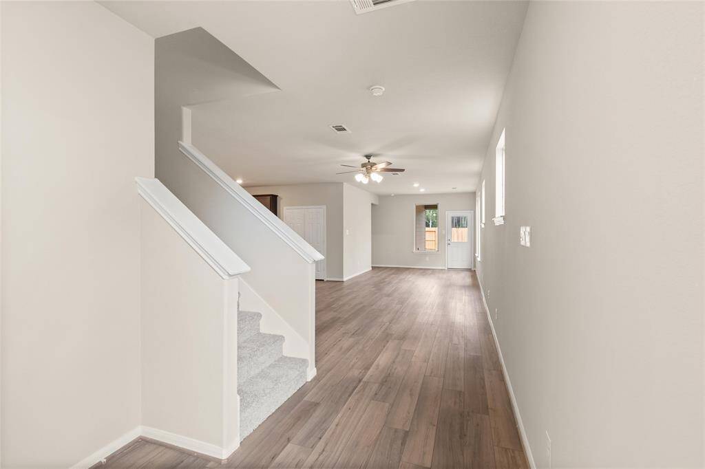 Note: Sample product photo. Actual exterior and interior selections may vary by homesite. Photo may be virtually staged