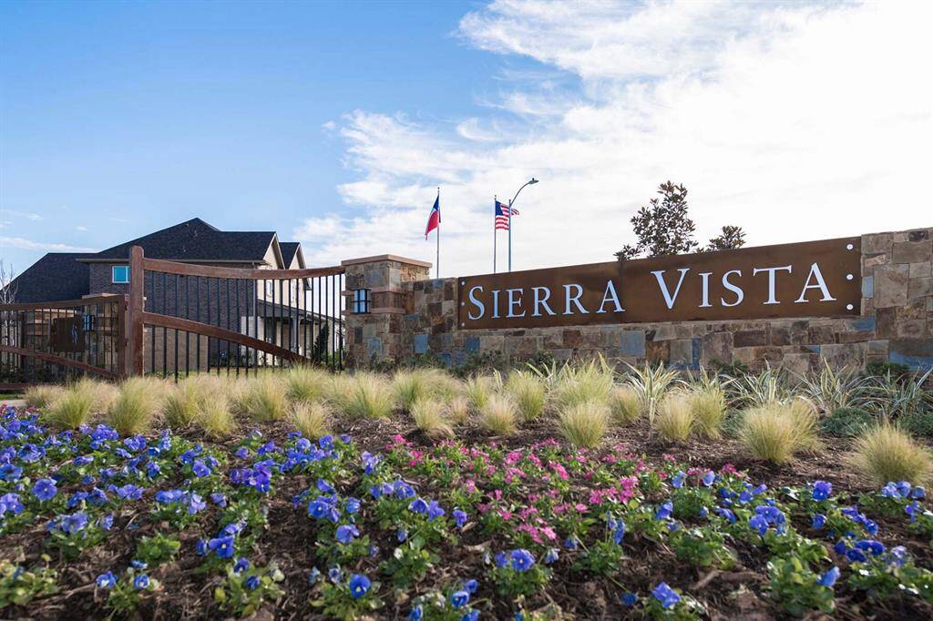 Beautifully landscaped entrances will greet you each day as you arrive home from a hard day at work.