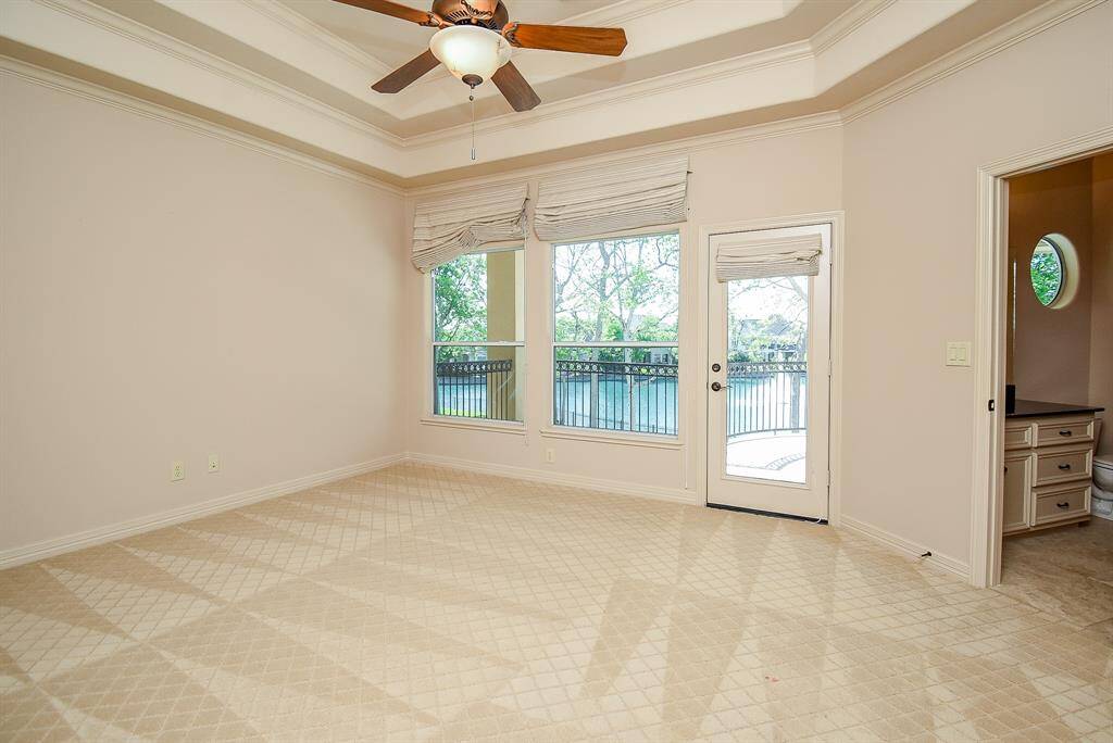another secondary bedroom with access to upstairs balcony and amazing views.
