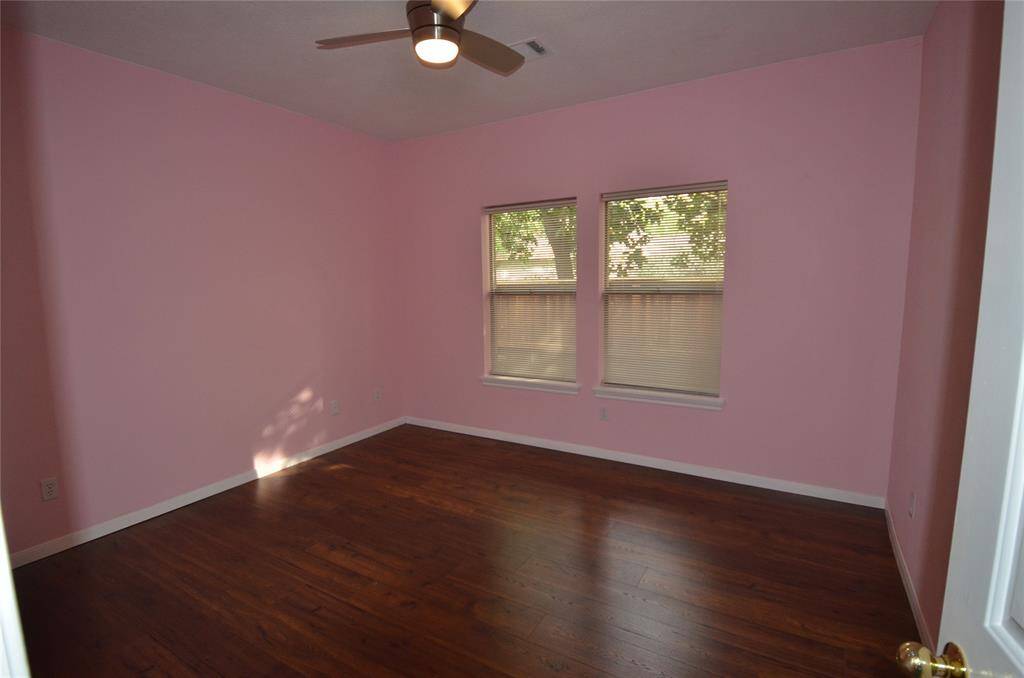 All bedrooms feature Pergo laminate flooring