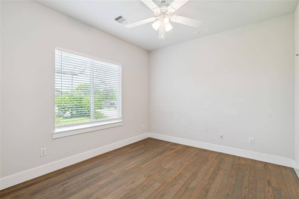 All of your secondary bedrooms are equipped with a ceiling fan and hardwood flooring.