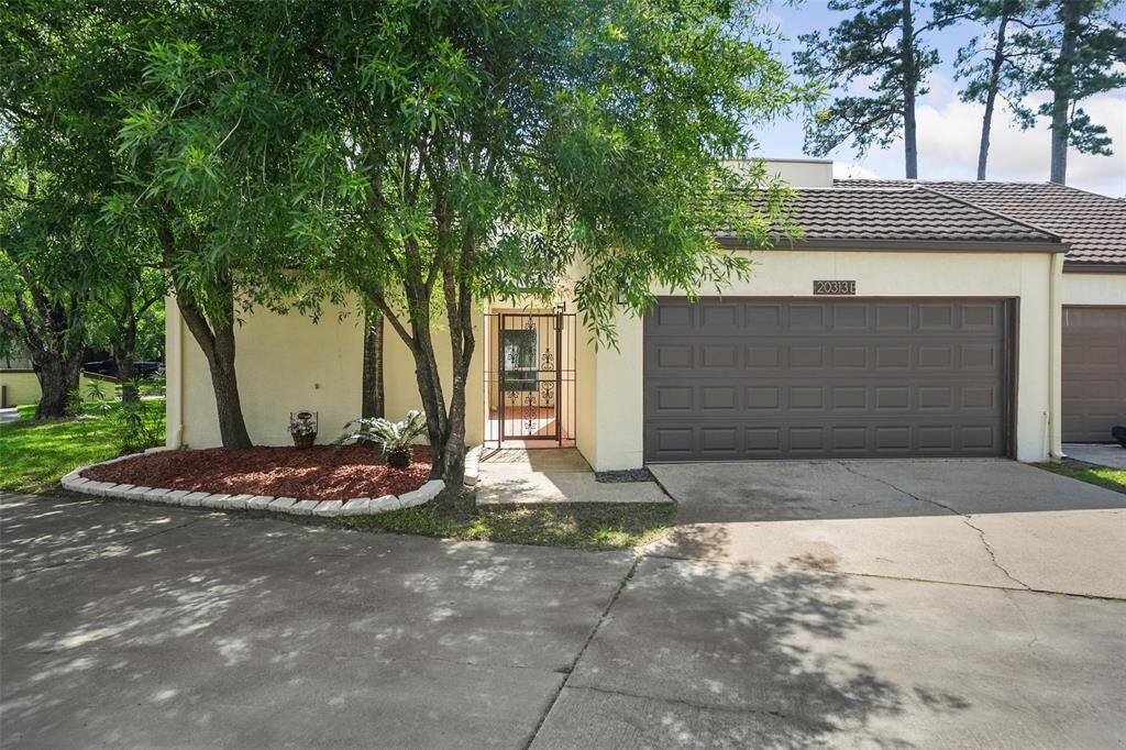 Welcome to 20313#B Sunny Shores in the heart of Pinehurst of Atascocita