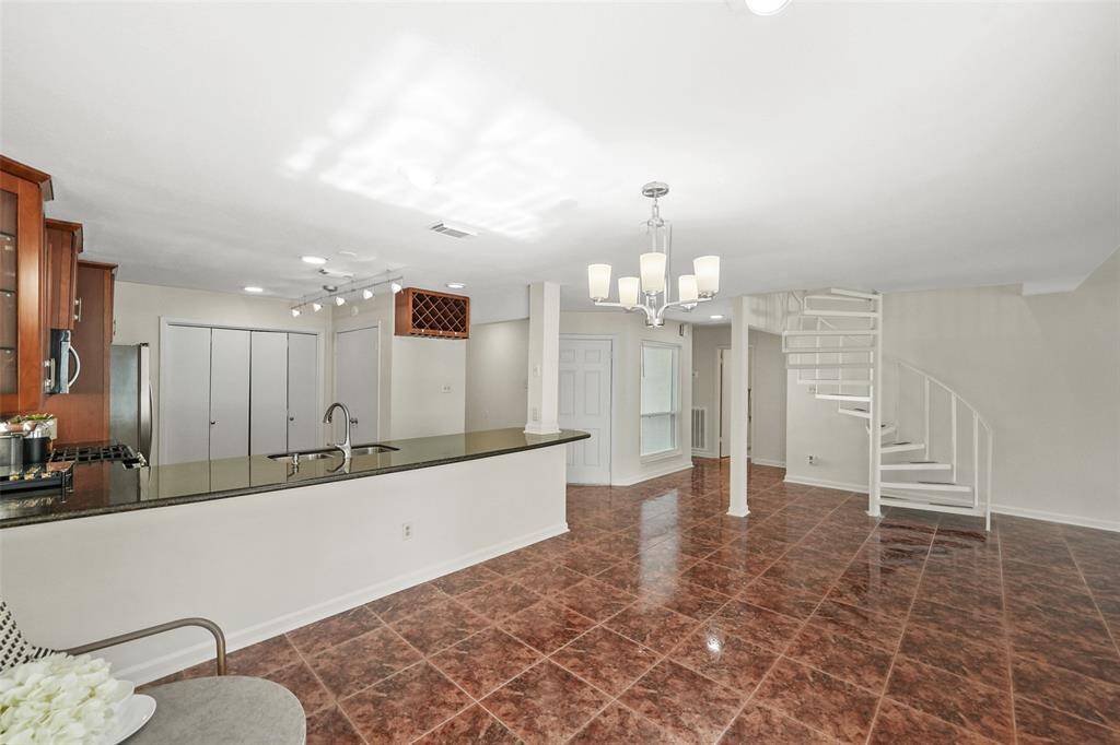 Welcome to 20313#B Sunny Shores in the heart of Pinehurst of Atascocita