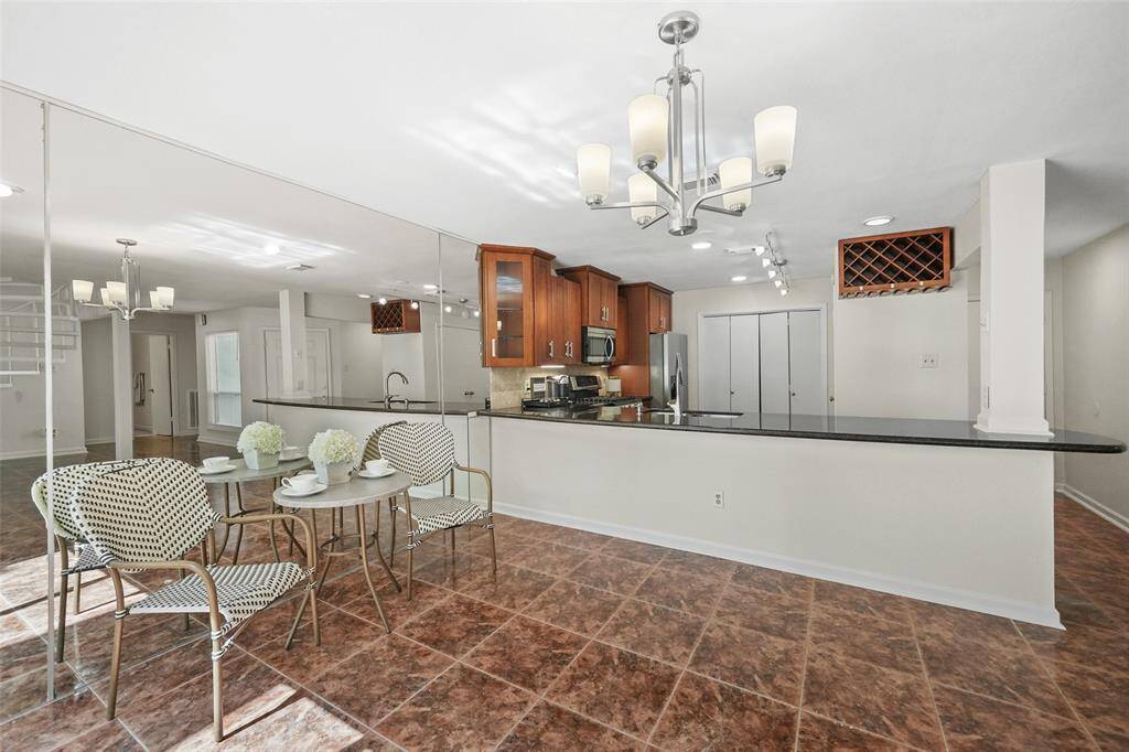 Welcome to 20313#B Sunny Shores in the heart of Pinehurst of Atascocita