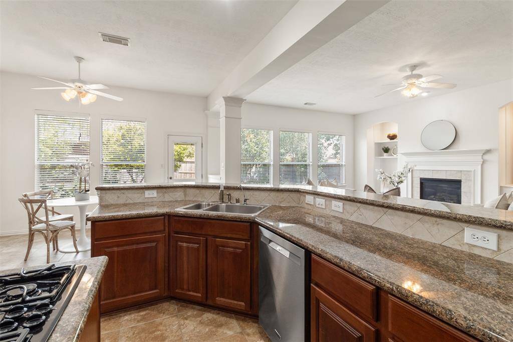 Additional view of the kitchen.