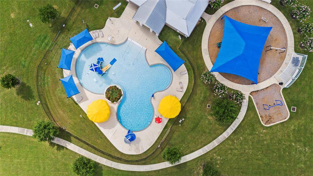 Great Family Friendly Pool!