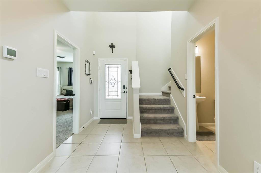 Entry way