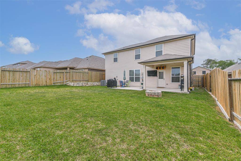 Big back yard with side yards providing plenty of room to garden, enjoy the outdoors or entertain