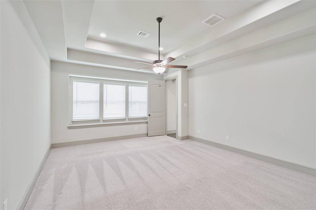 Extra large primary bedroom.