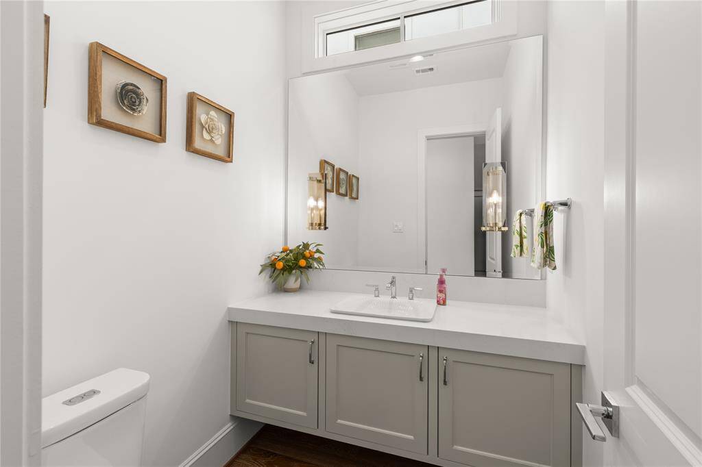Downstairs half bath