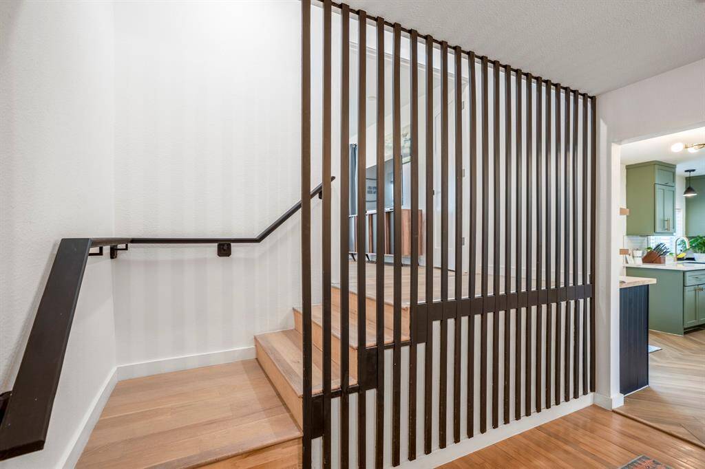 Incredible wood work in this mid-century modern home to showcase a modern flair.