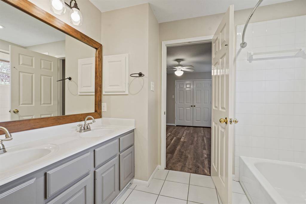Jack and Jill bath updated in 2020