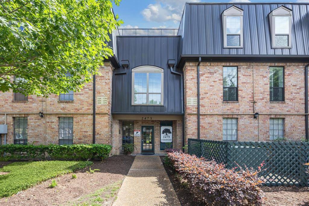 Welcome to 2475 Underwood!