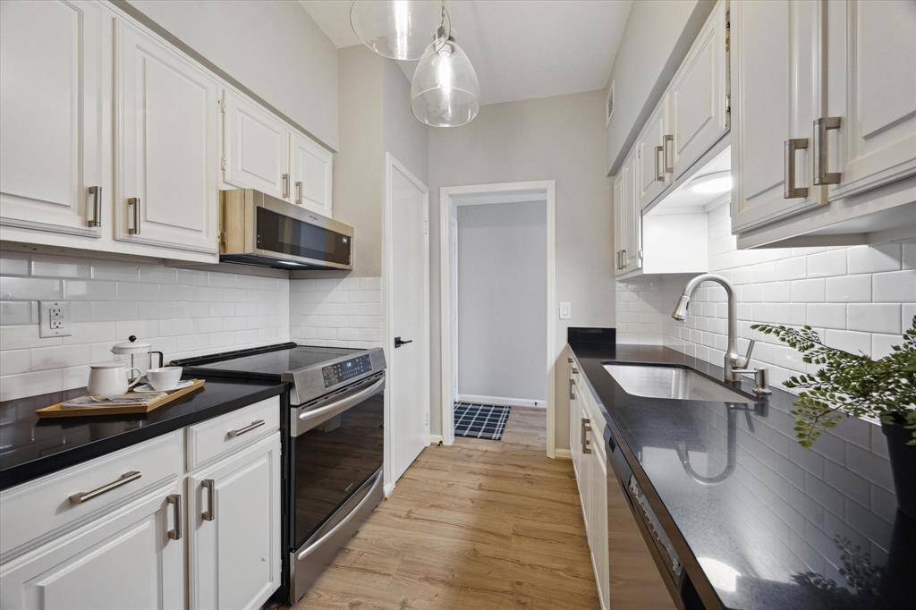 Plenty of cabinets for storage!