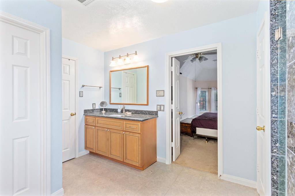 His and her vanities