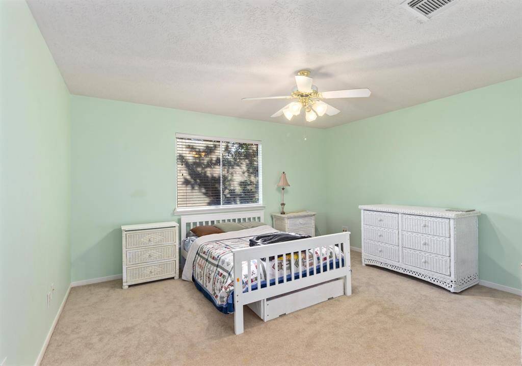 Upstairs bedroom