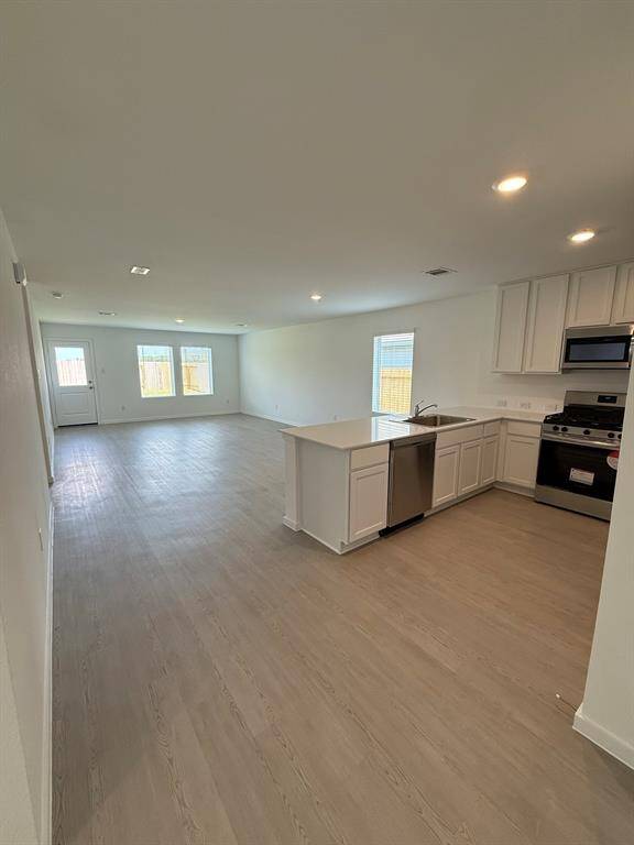 Photos are representative of the floor plan, not the actual home.