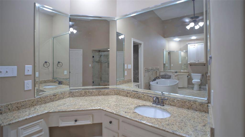 Dual sinks and mirrors