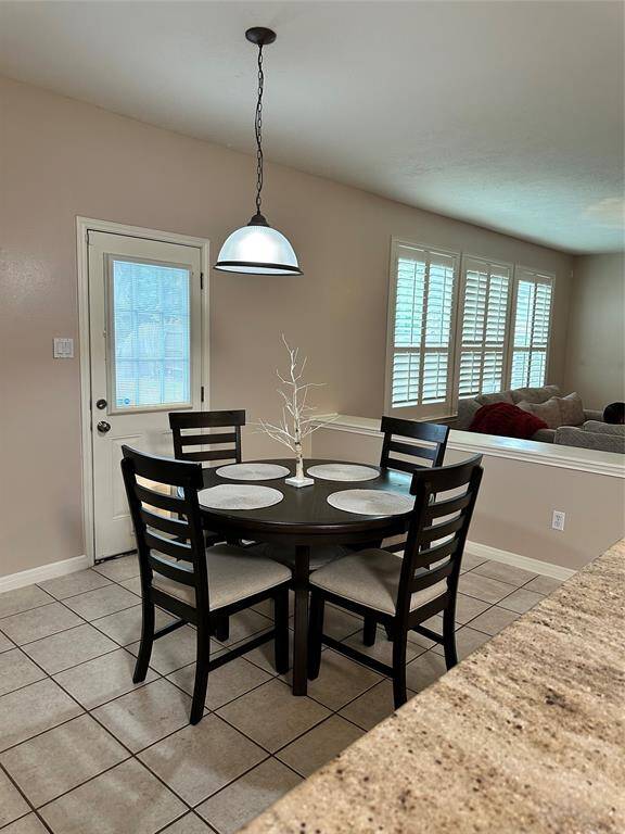 Breakfast room