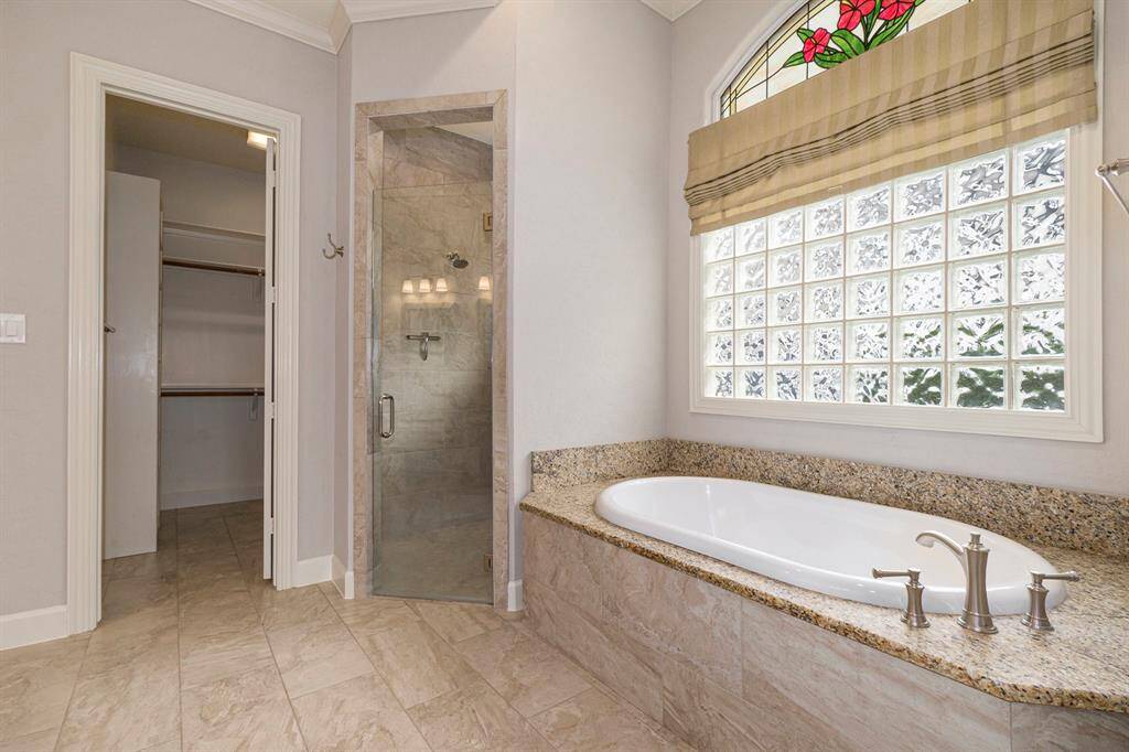 Beautiful Large Primary Bathroom with soaker tub and separate shower
