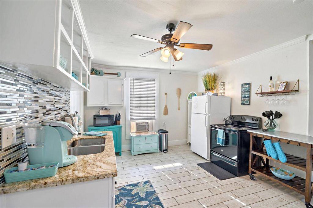 Unit 1 - Kitchen Area