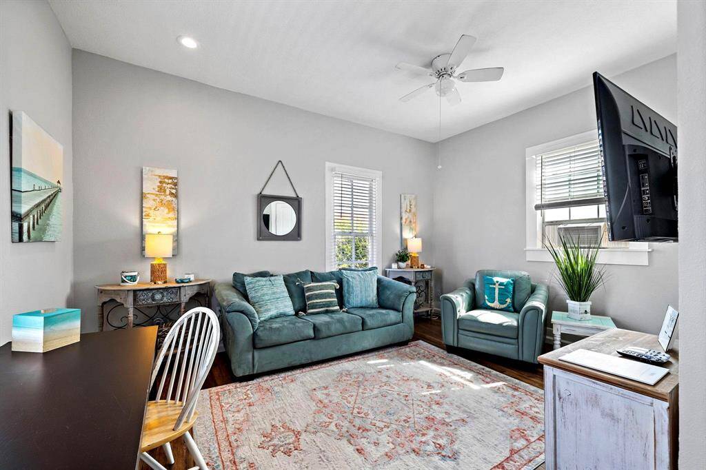 Unit 2 - Living Room