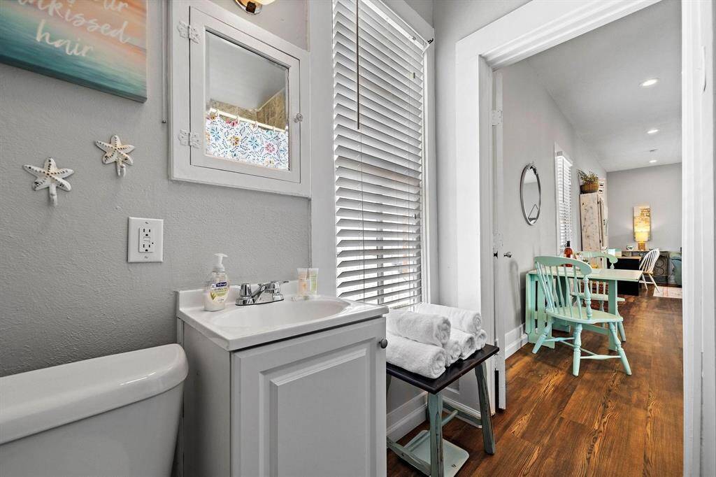 Unit 2 - Bathroom Area