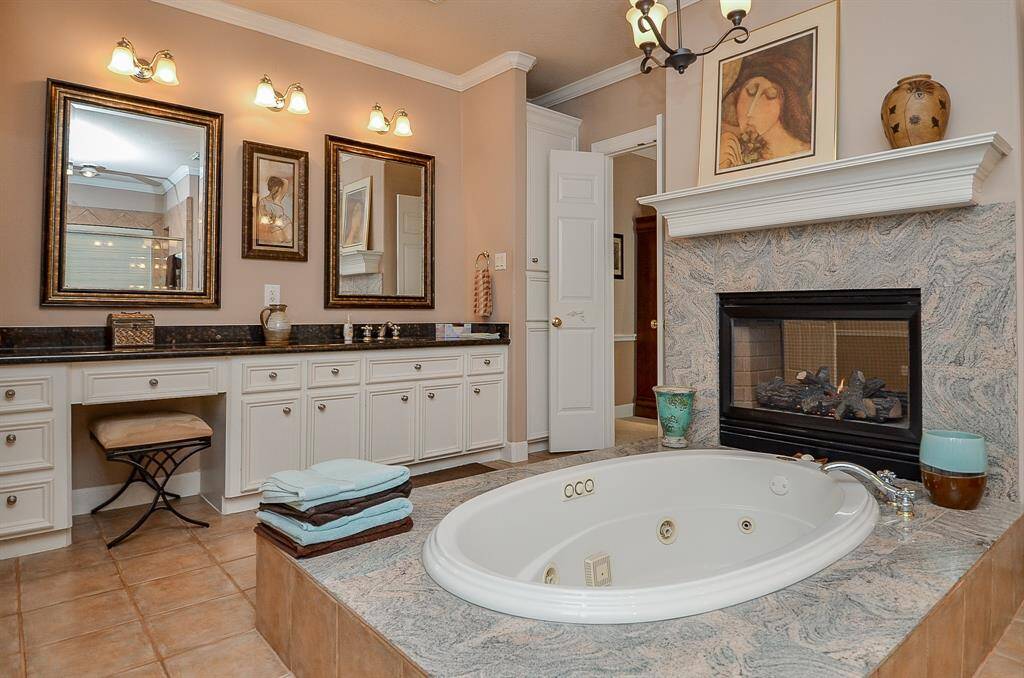Gorgeous Fireplace in the Primary Bathroom!!