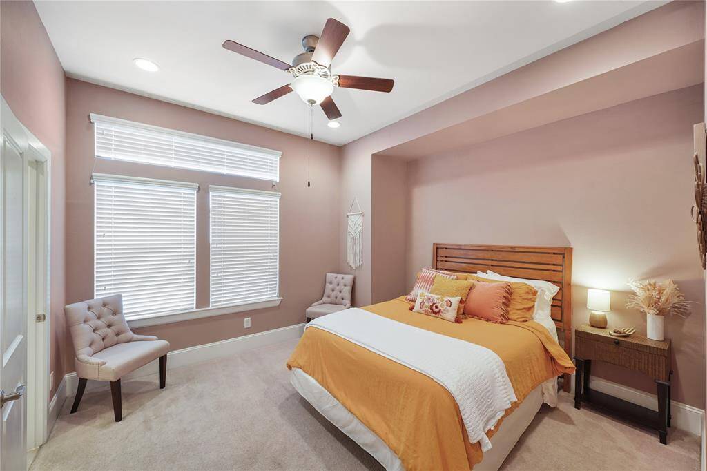 Guest bedroom 2 with lovely architectural details,  located on the 3rd floor.