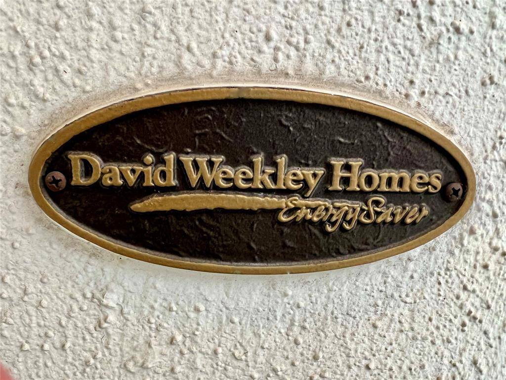 This home, crafted by the esteemed David Weekley Homes, features an EnergySaver designation, ensuring efficiency and quality.